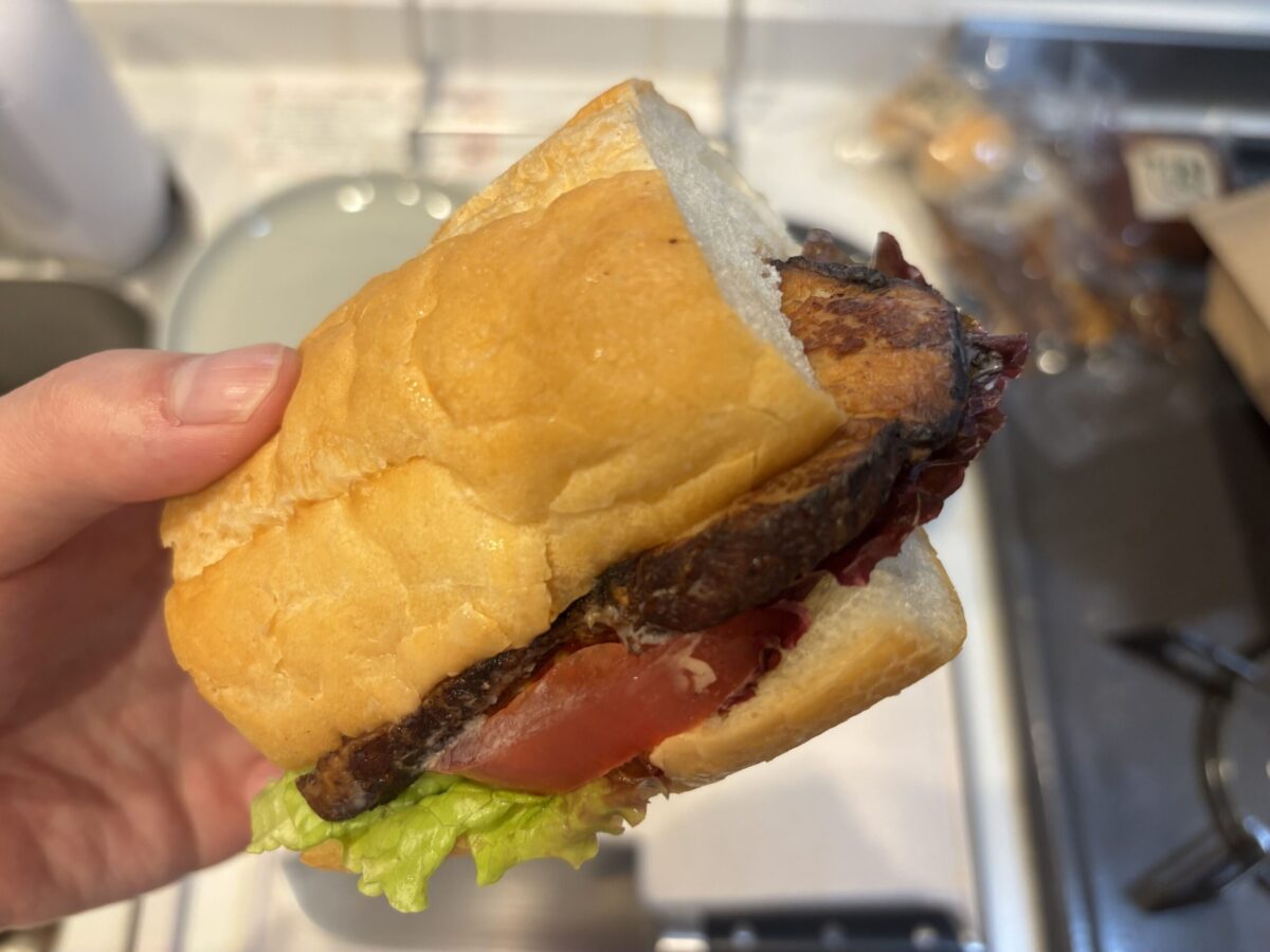 その④：燻製ベーコンサンド