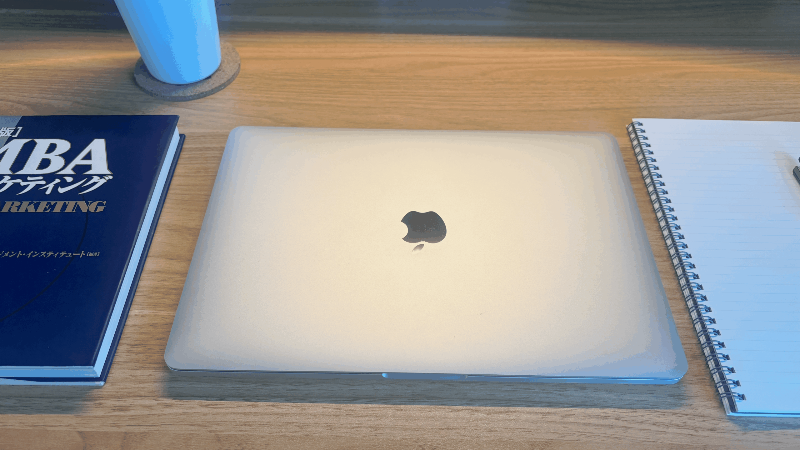 僕（たつつぶ）の勉強机